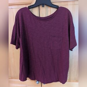 Old Navy Tee Size LP ( Free With $50.00 Purchase)